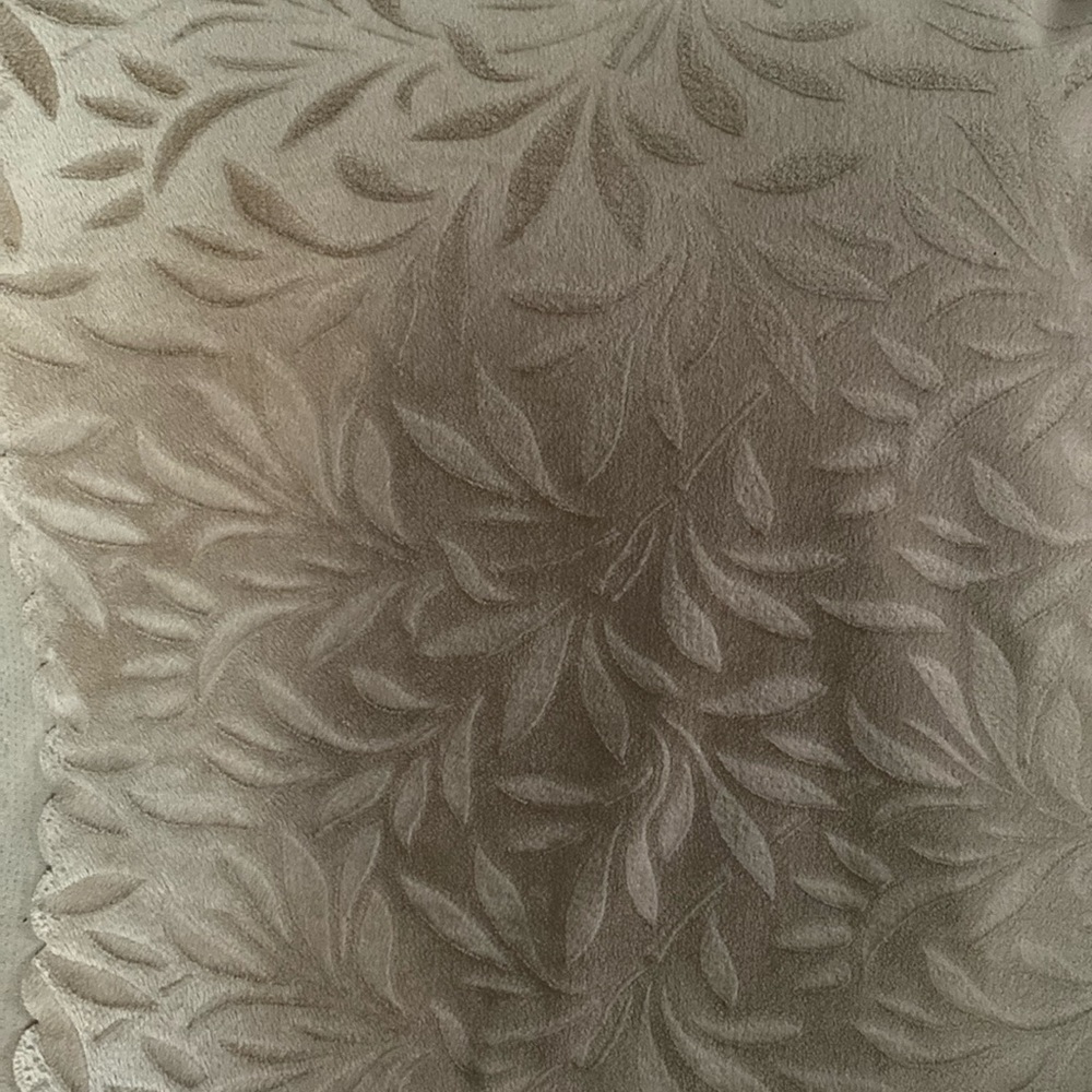 thin cover for the sofa...bed size 72-82 in